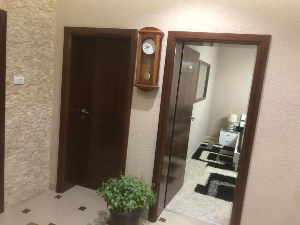 Отели типа «постель и завтрак» Apart-Luxury accommodation&beach Улцинь-11