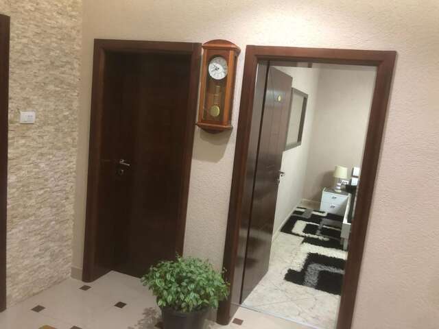 Отели типа «постель и завтрак» Apart-Luxury accommodation&beach Улцинь-10